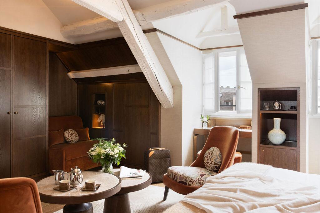 Junior Suite Club avec lit double et coin salon – Hôtel Esprit Saint-Germain, Paris 6e